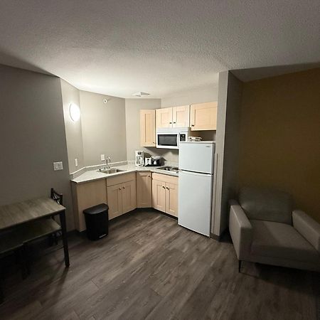 Days Inn By Wyndham Stony Plain Exteriér fotografie