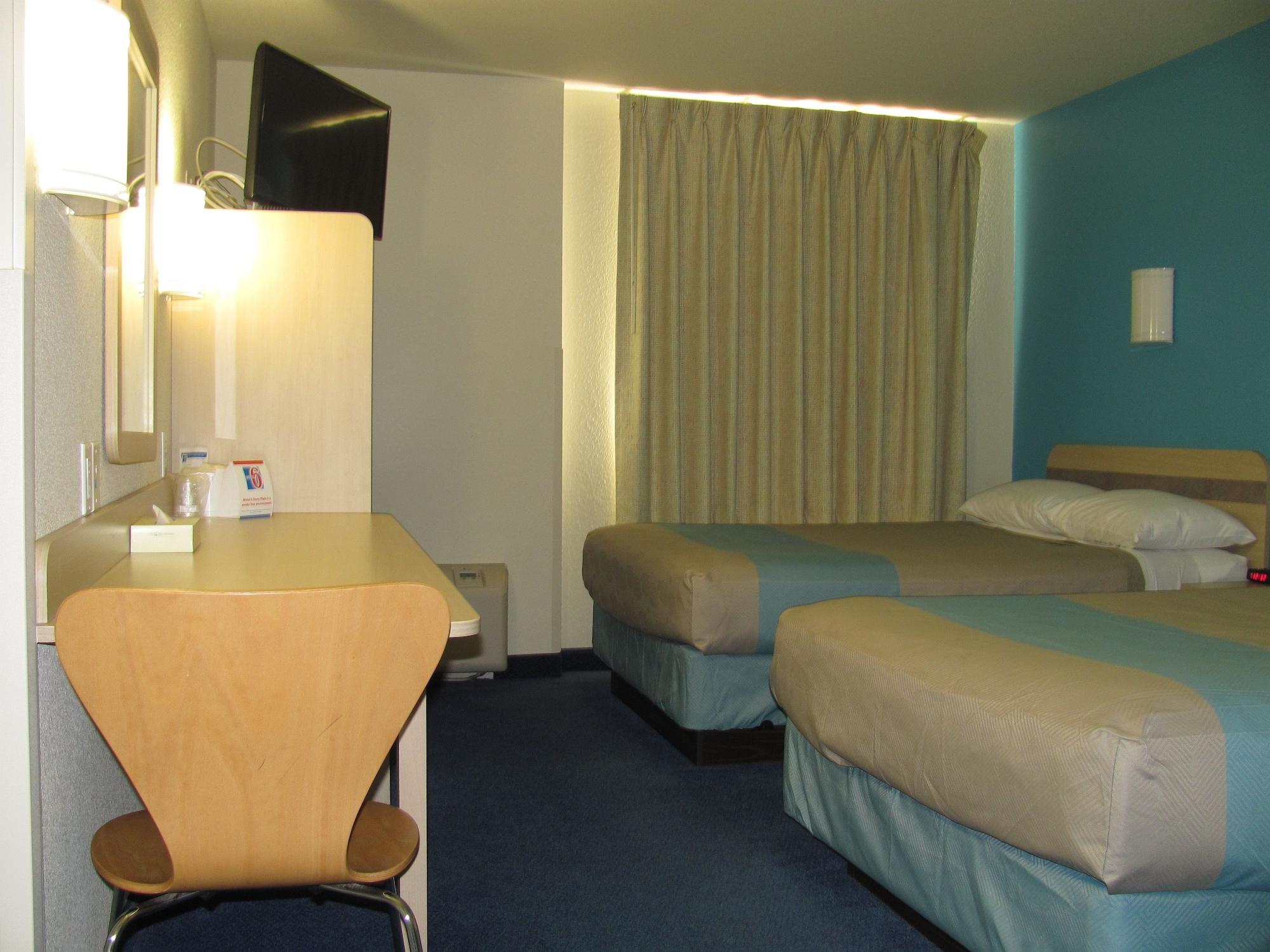 Days Inn By Wyndham Stony Plain Exteriér fotografie