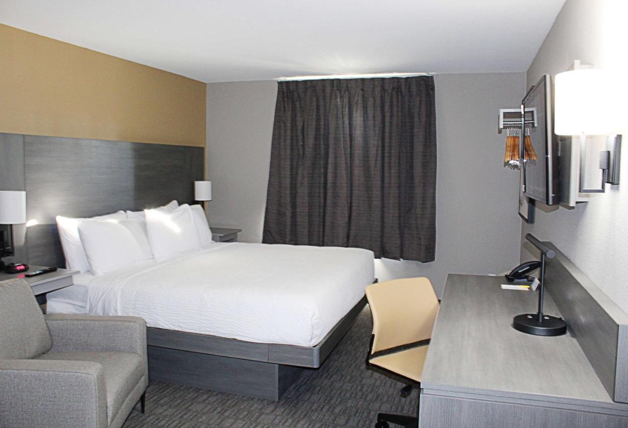 Days Inn By Wyndham Stony Plain Exteriér fotografie